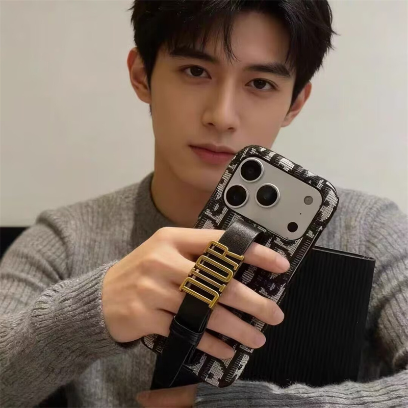 DIOR iPhone 17/18PRO ケース ハイ ブランド おしゃれ dior iphone ケース iphone 16pro ケース ジャカード 男女 iphone15 pro max ケース かわいい バンド 付き iphone 14/13pro ケース ブランド 人気 激安